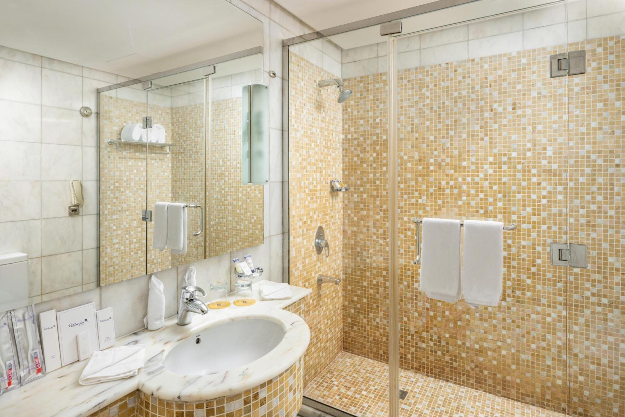 Elaf Al Mashaer Hotel Makkah Meca Exterior foto A bathroom at the hotel